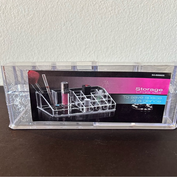 Makeup Storage Organizer - Picture 3 of 6